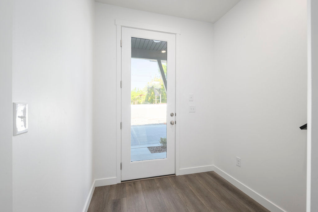 McEwen Lot 8- Bishop Place Quick Move-In