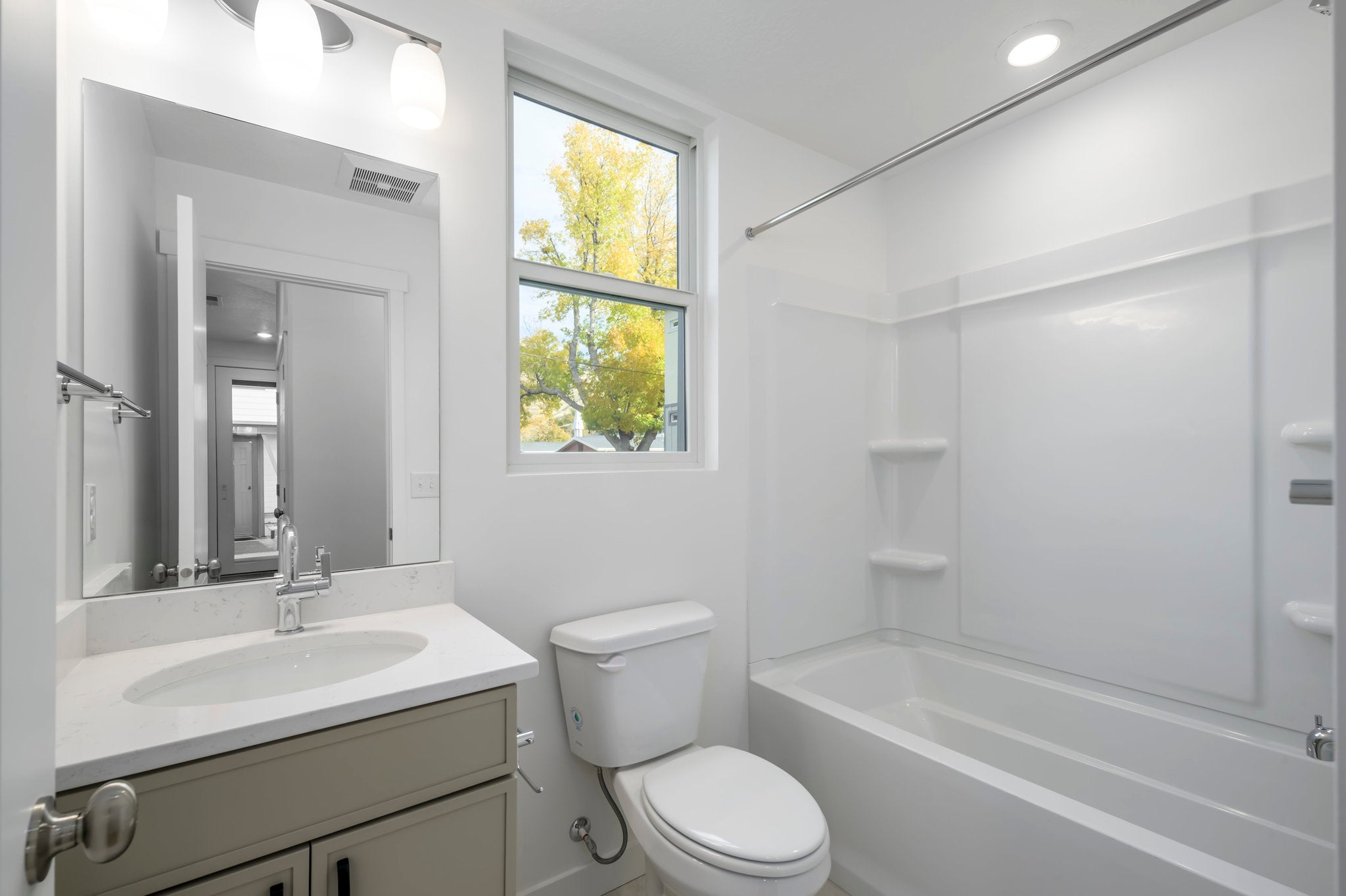 Holzer Lot 21 - Bishop Place