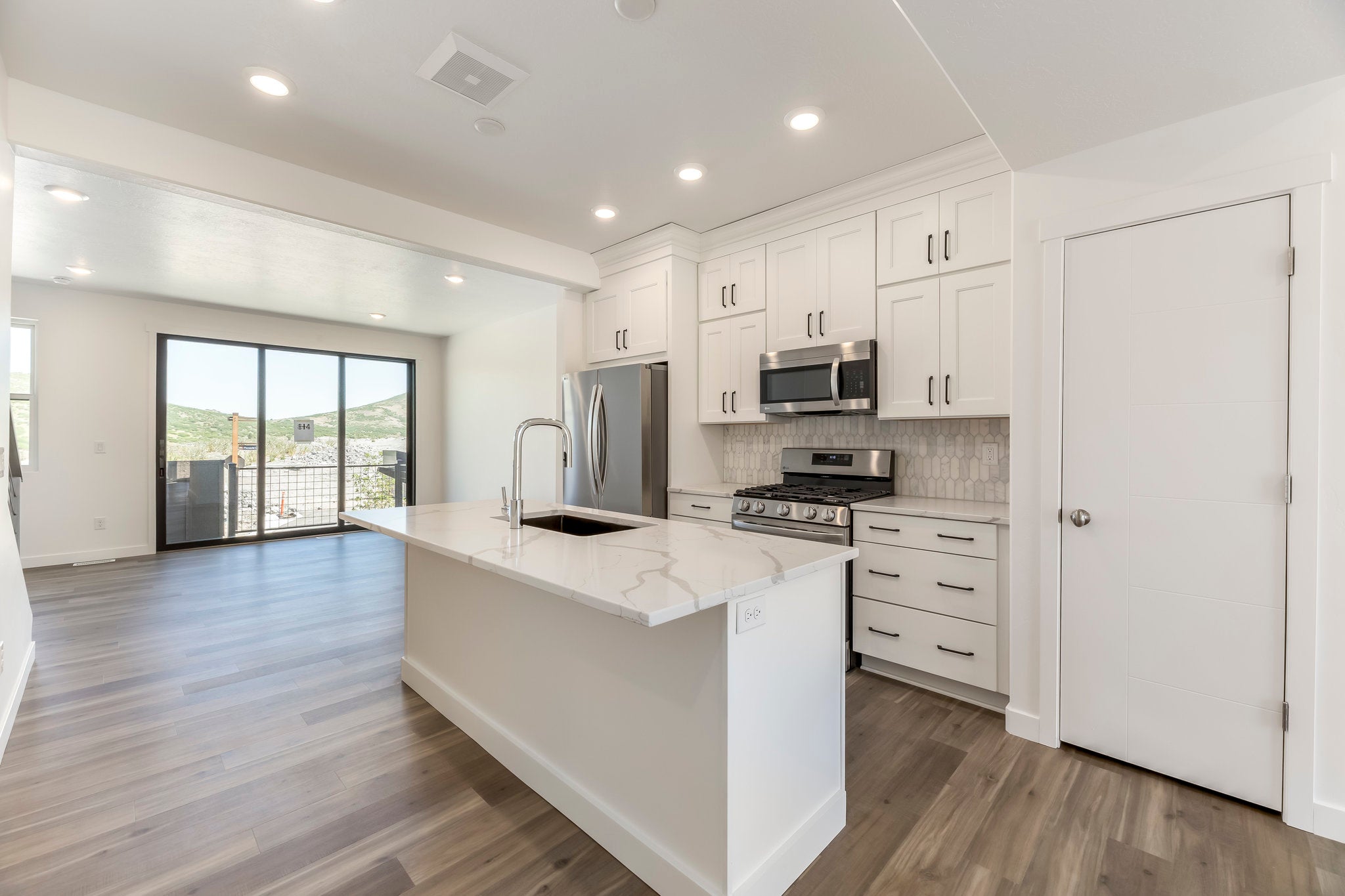 Beck Lot H-3 - The Pointe at Current Quick Move-In