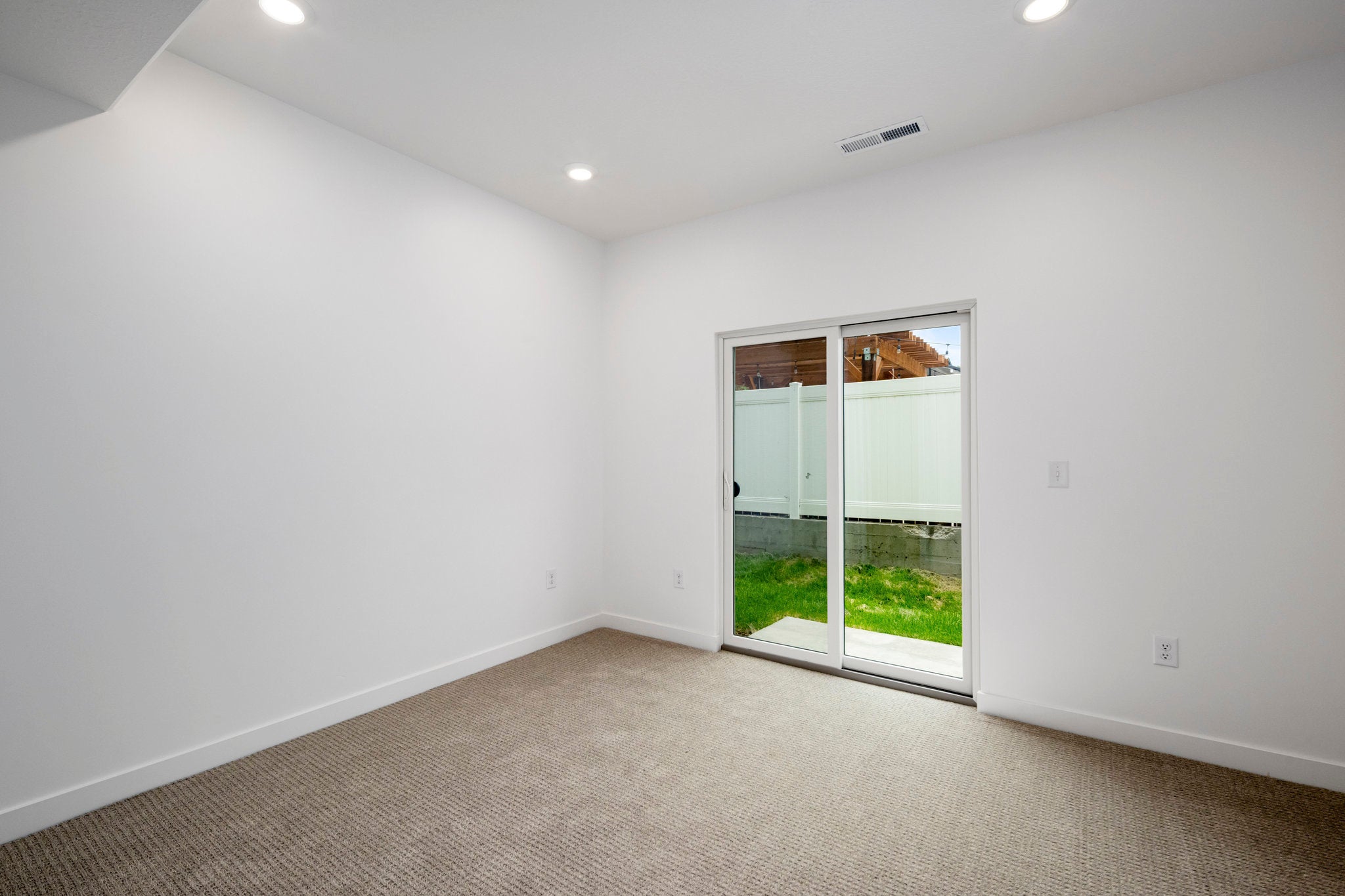 McEwen Lot 14- Bishop Place Quick Move-In