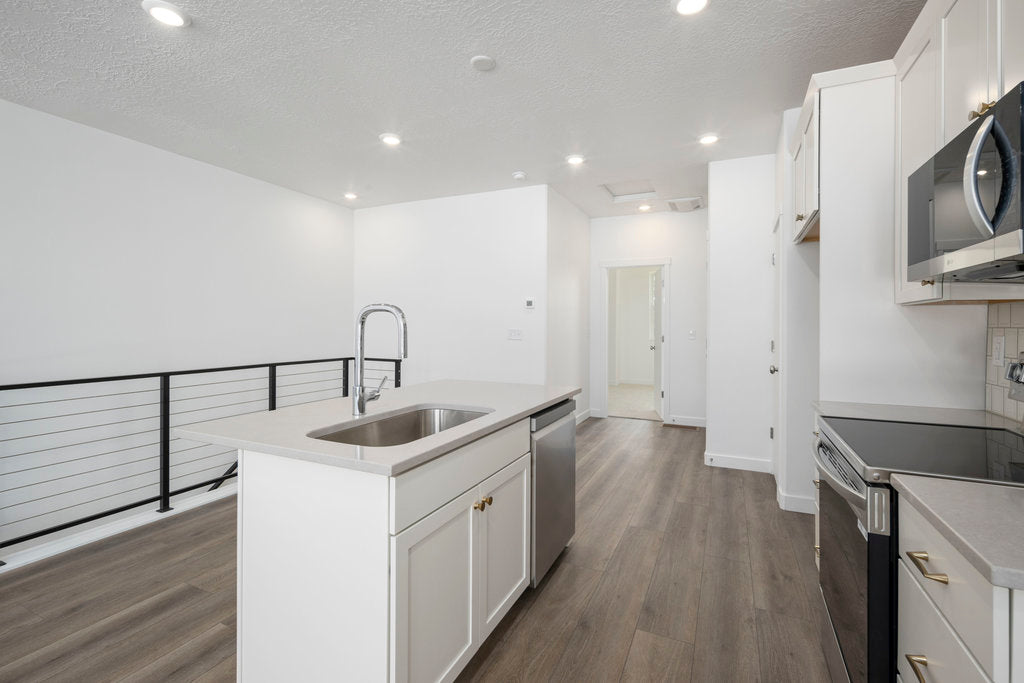 McEwen Lot 8- Bishop Place Quick Move-In