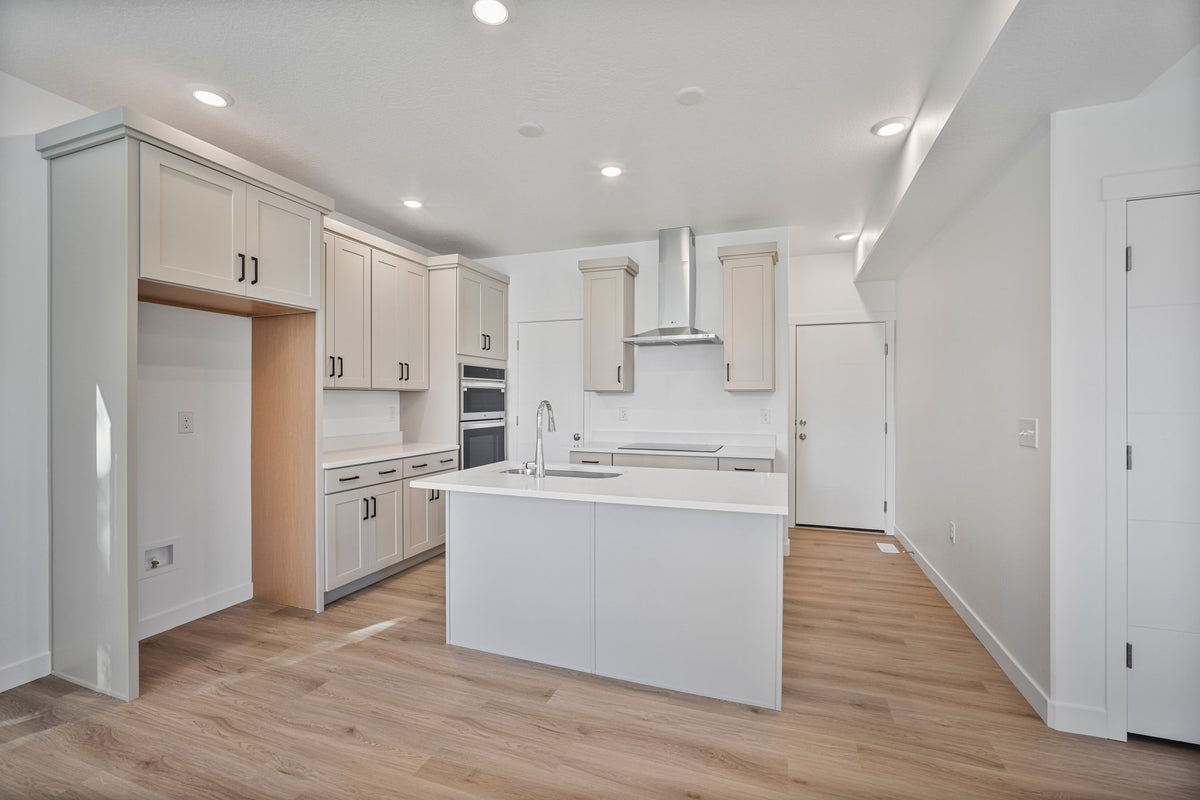 Crawford A.3 Lot 6 - Waterstone Quick Move-In