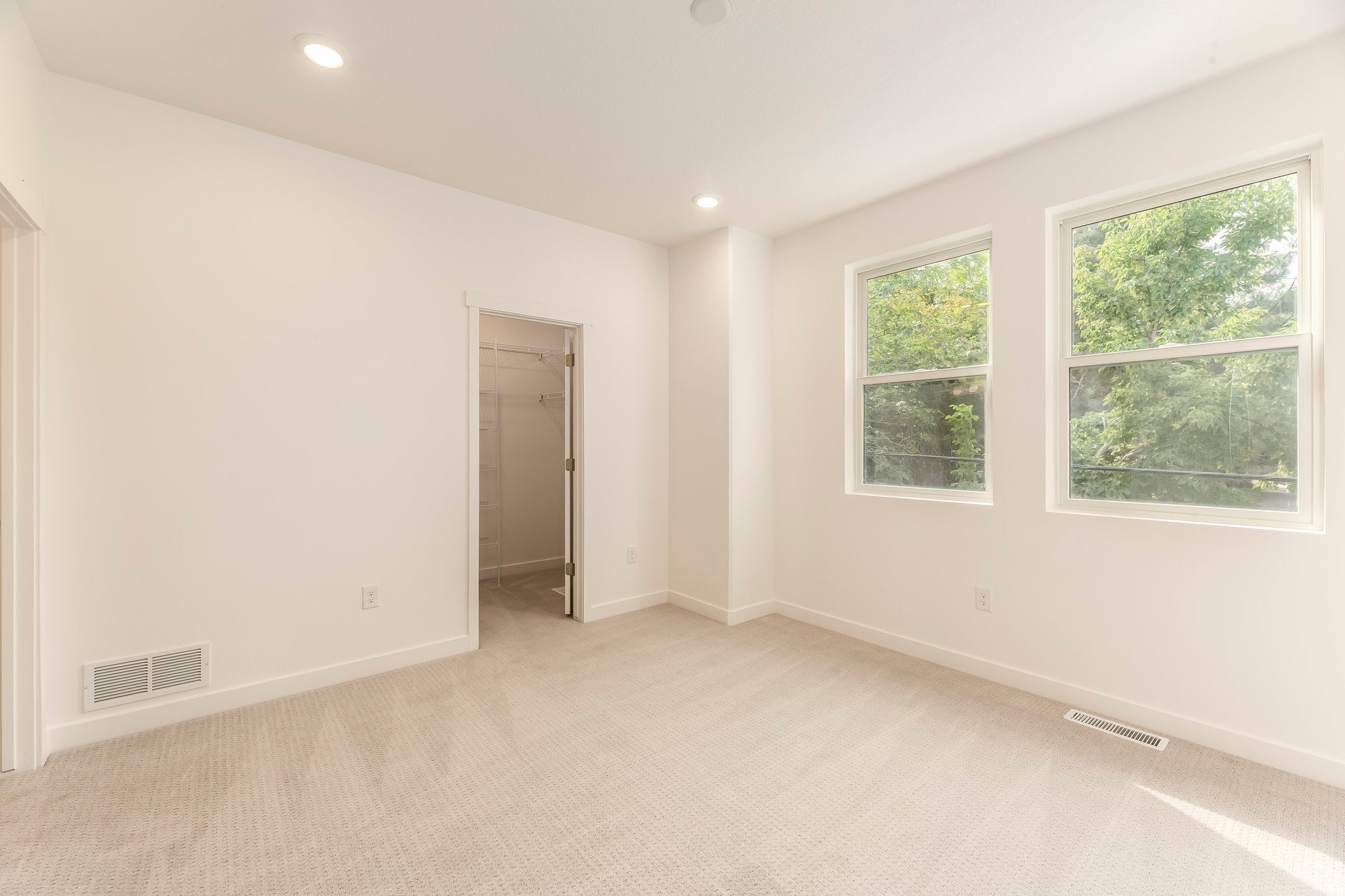 McEwen Lot 8- Bishop Place Quick Move-In