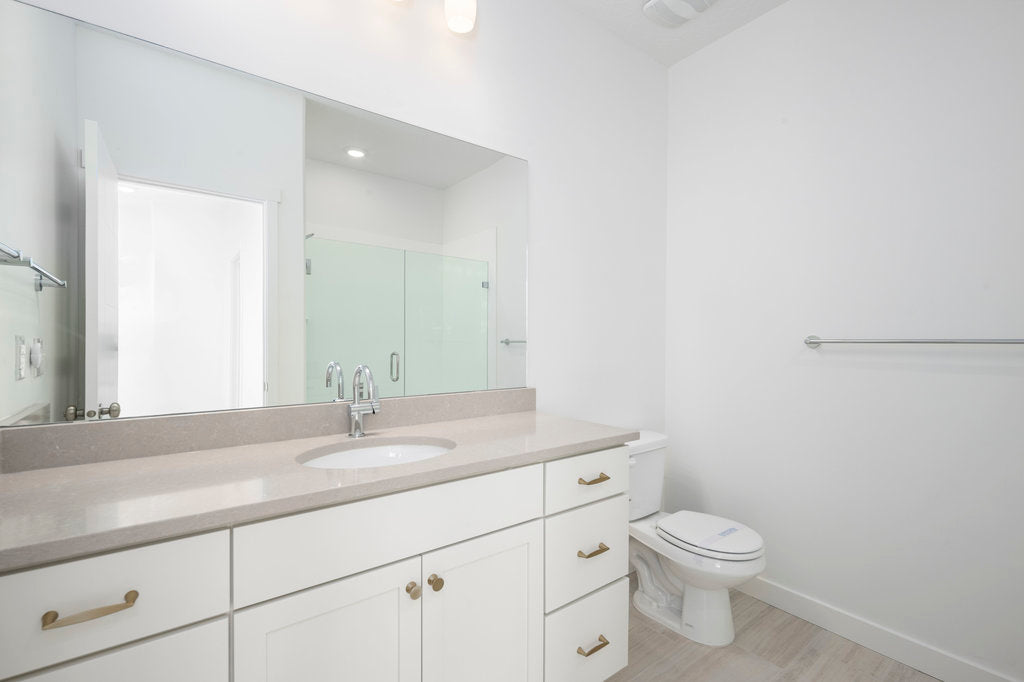 McEwen Lot 8- Bishop Place Quick Move-In