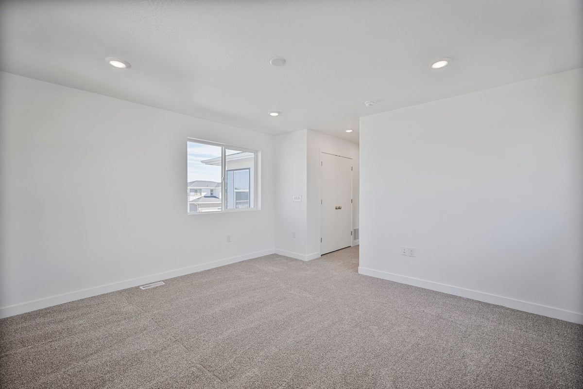 Crawford A.3 Lot 6 - Waterstone Quick Move-In
