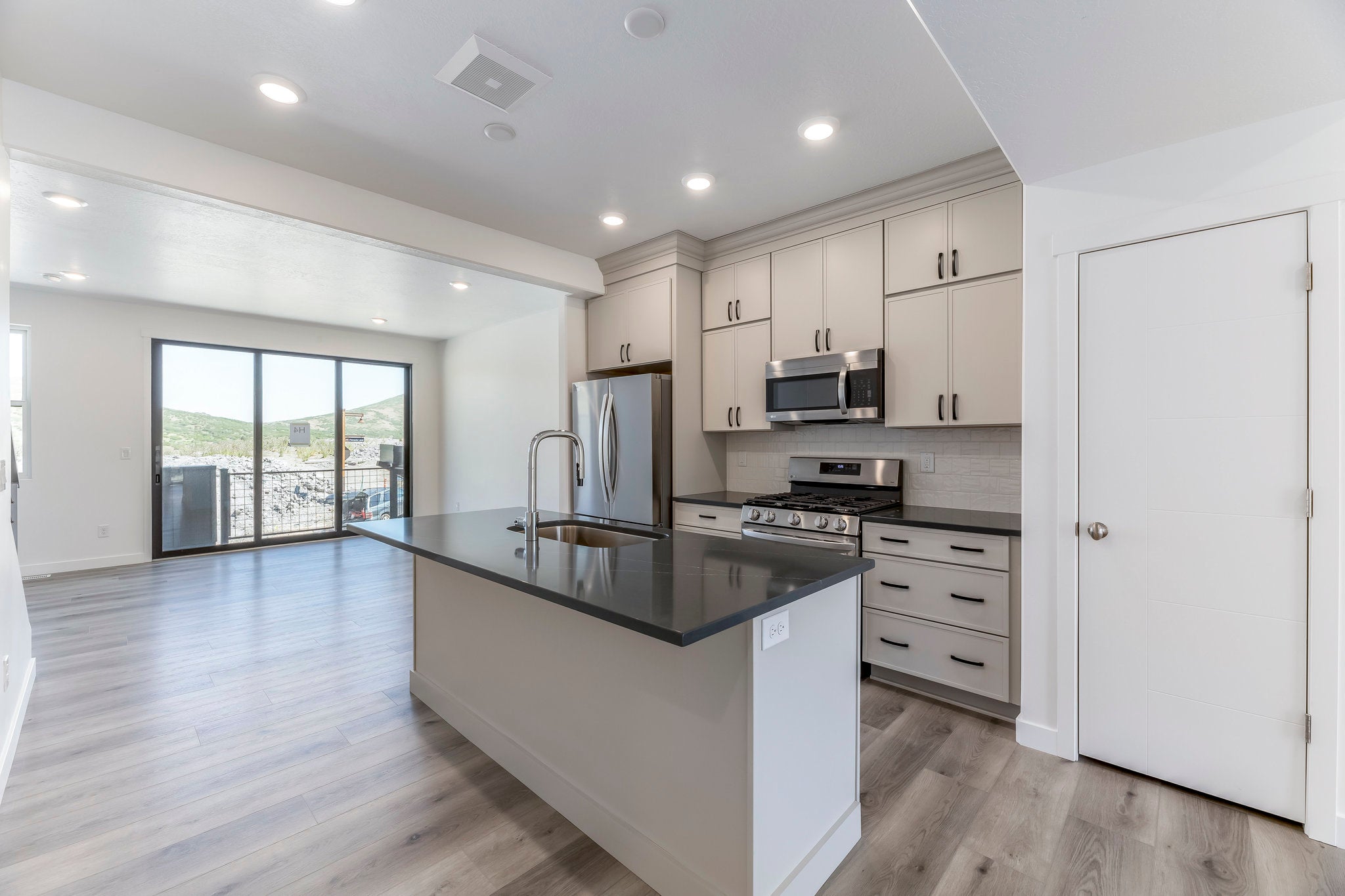 Beck Lot H-4 - The Pointe at Current Quick Move-In