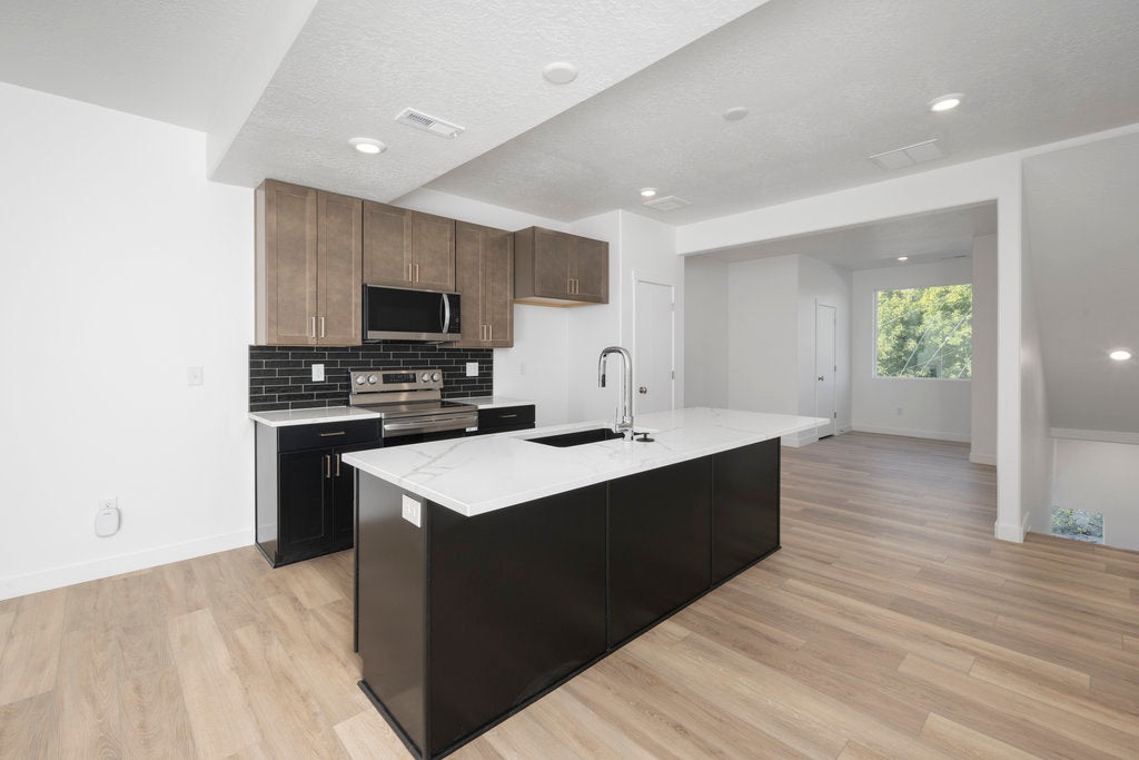 Turner 2 - Lot 120 - Axis Quick Move-In