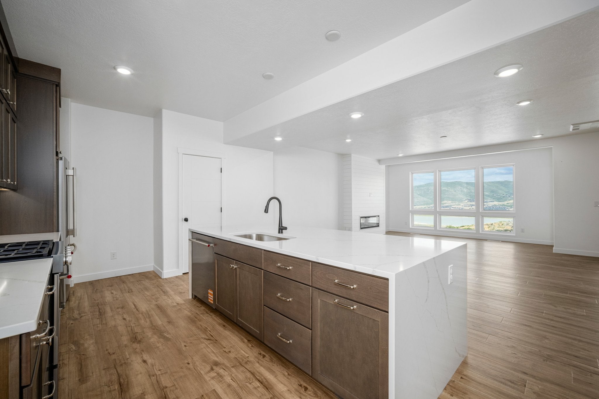 Morgan Lot E-3 - The Pointe at Current Quick Move-In
