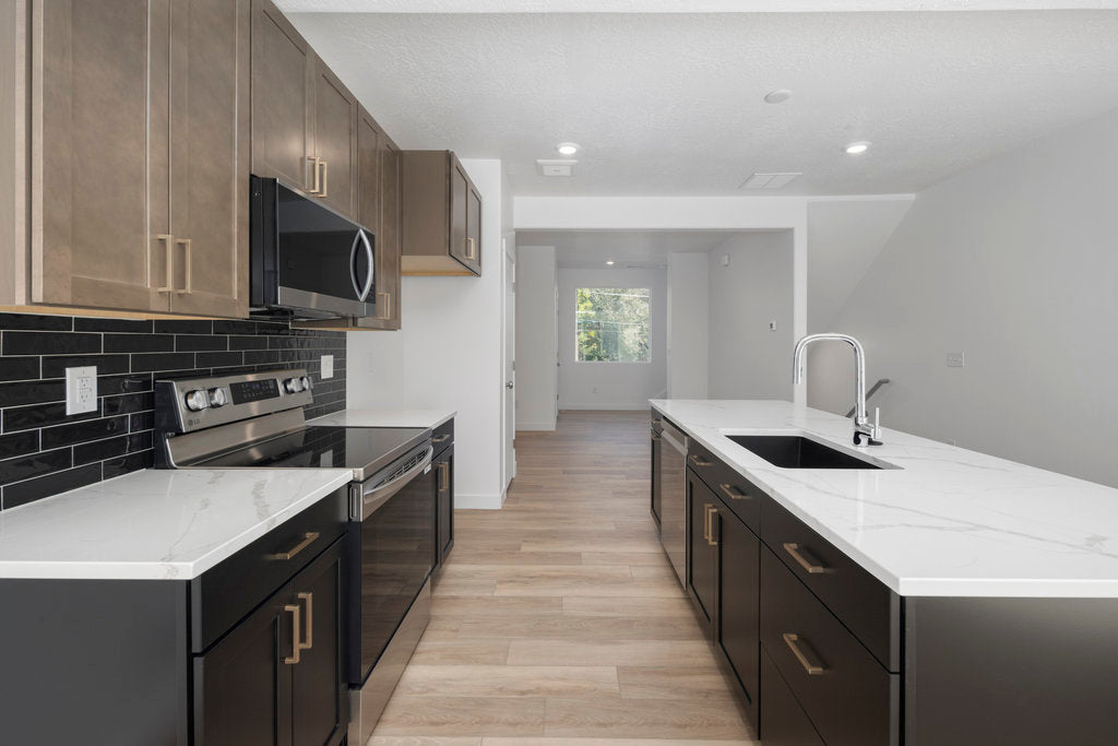 Turner 2 - Lot 120 - Axis Quick Move-In