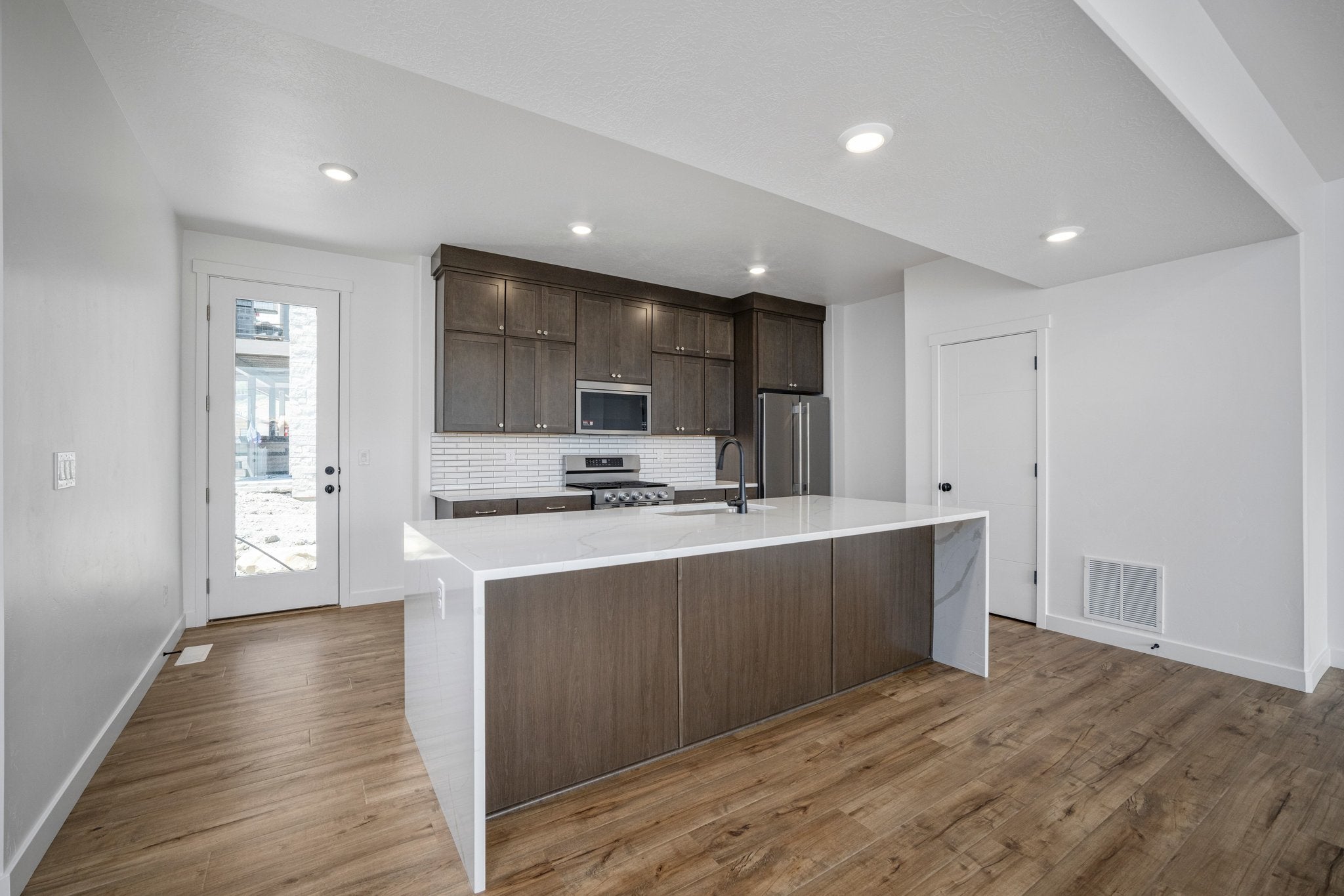 Morgan Lot E-3 - The Pointe at Current Quick Move-In