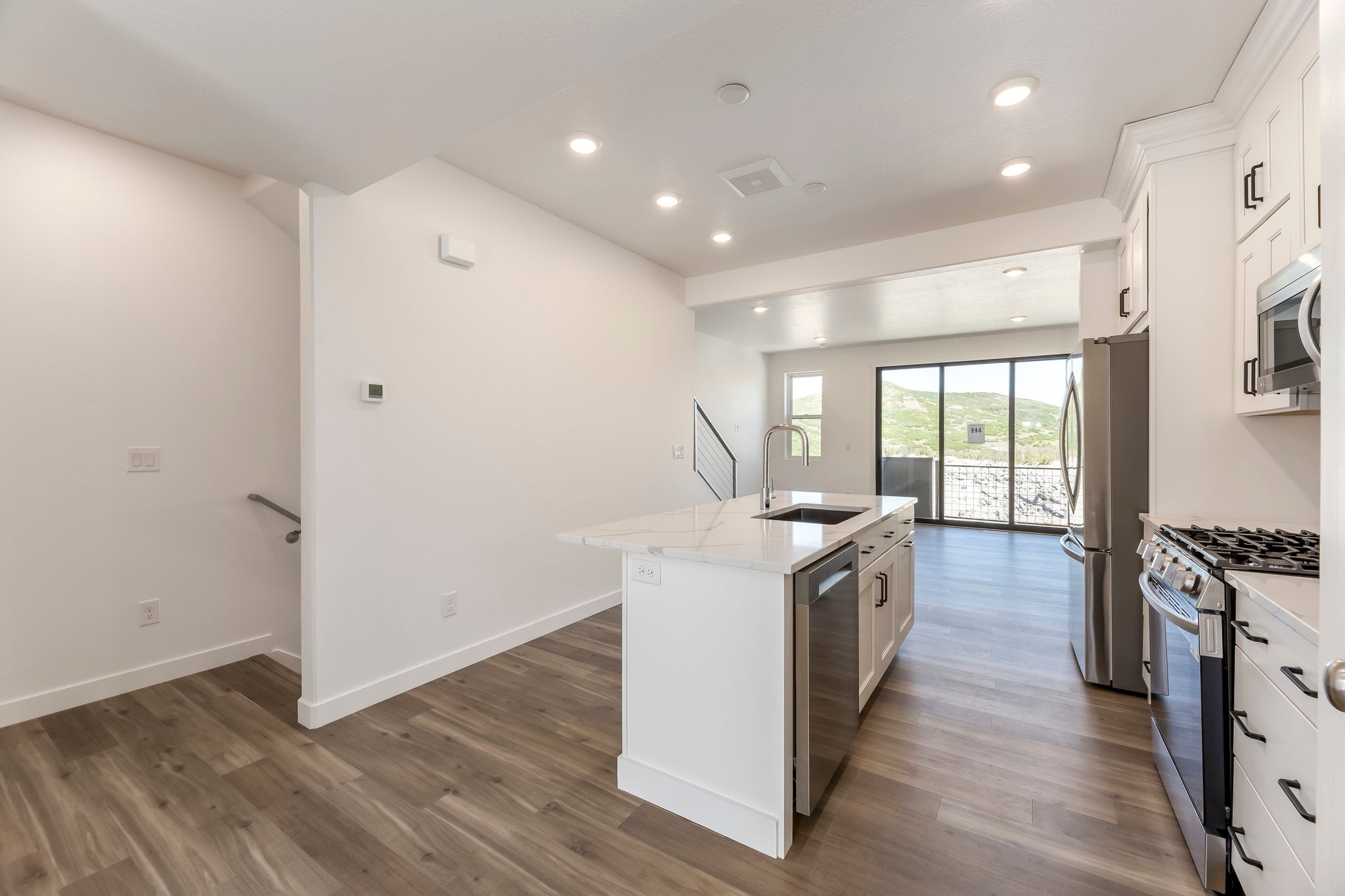 Beck Lot H-3 - The Pointe at Current Quick Move-In