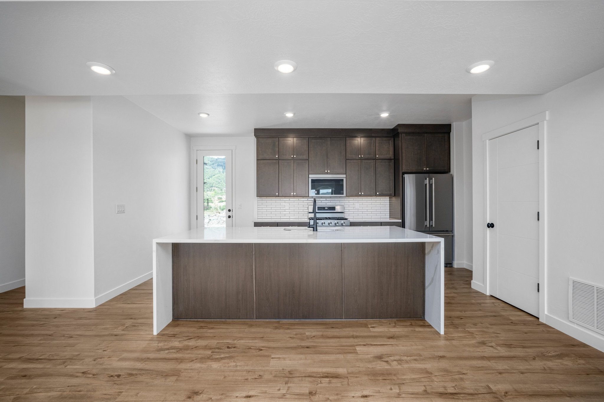 Morgan Lot E-3 - The Pointe at Current Quick Move-In