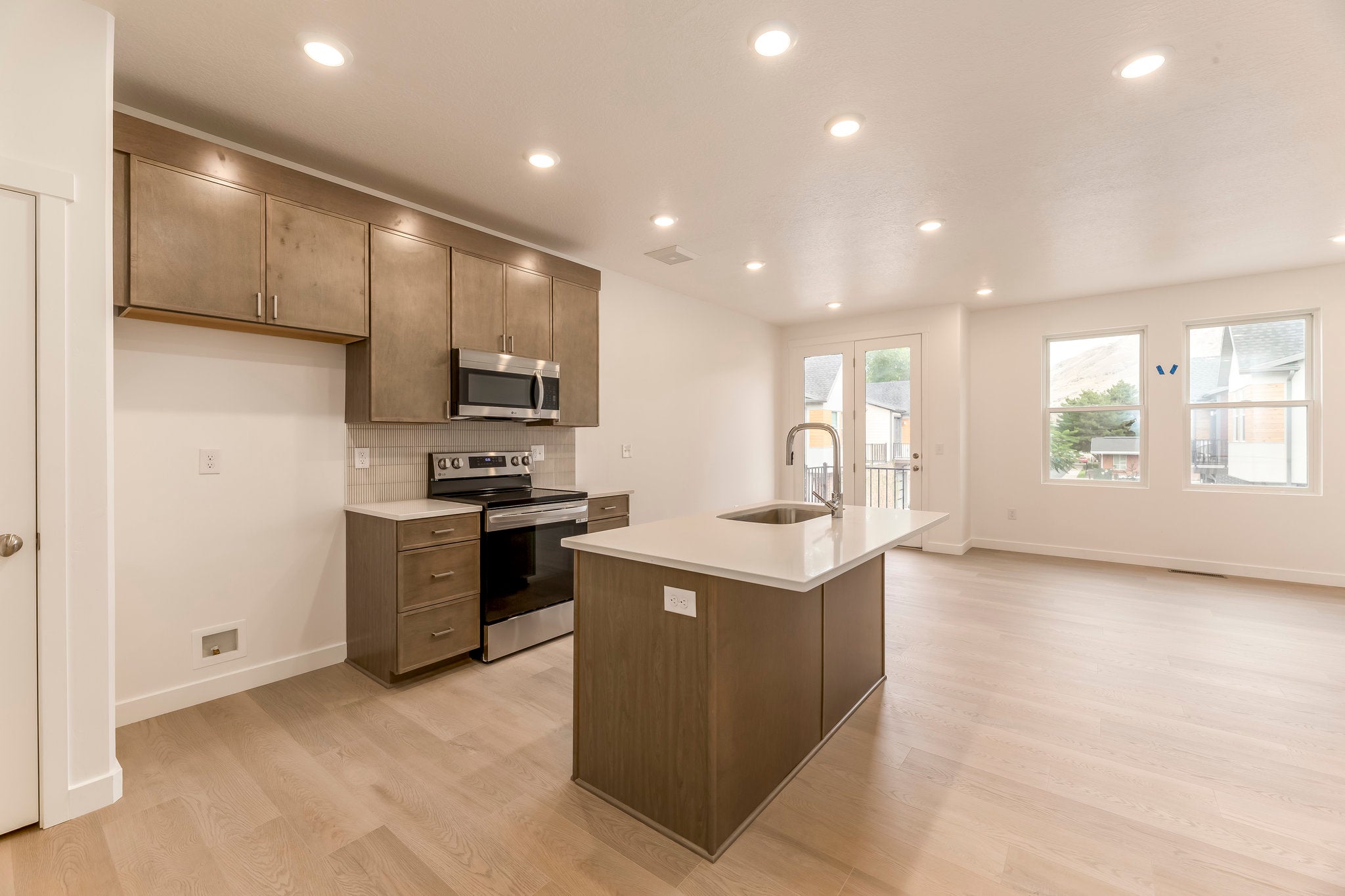 McEwen Lot 8- Bishop Place Quick Move-In