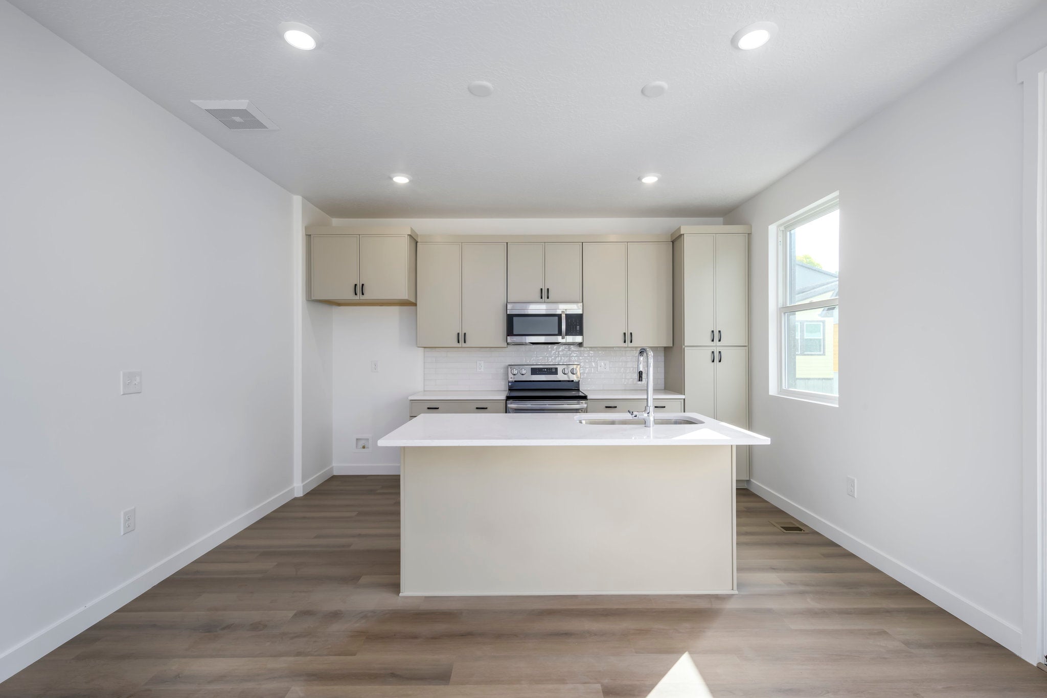 Holzer Lot 21 - Bishop Place