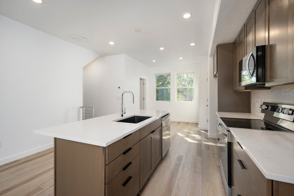 Saville Lot 3 - Bishop Place Quick Move-In