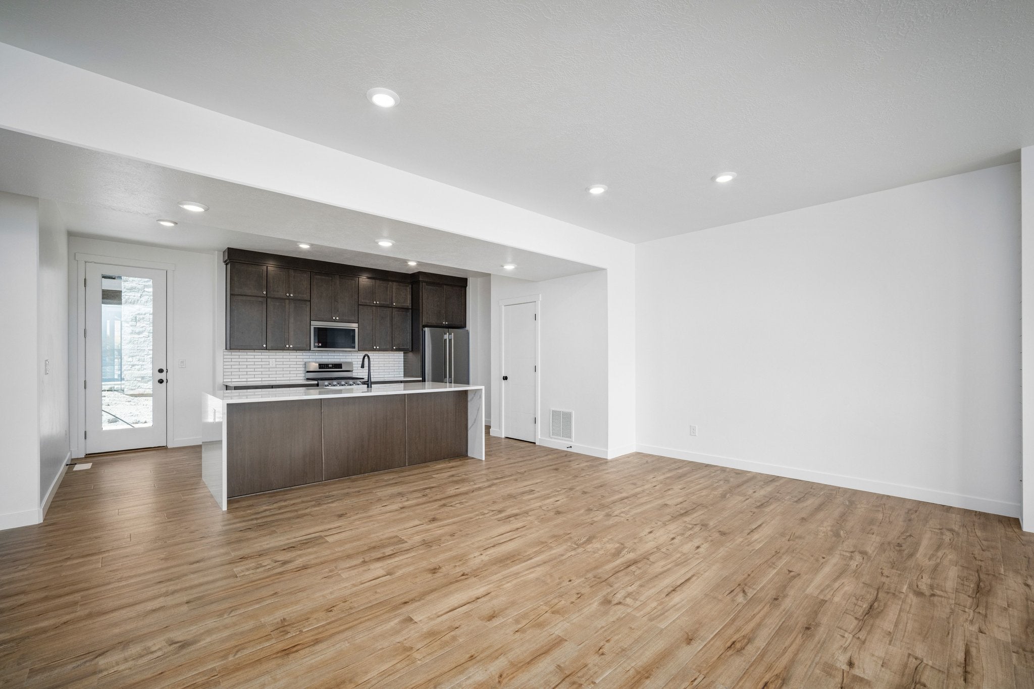 Morgan Lot E-3 - The Pointe at Current Quick Move-In