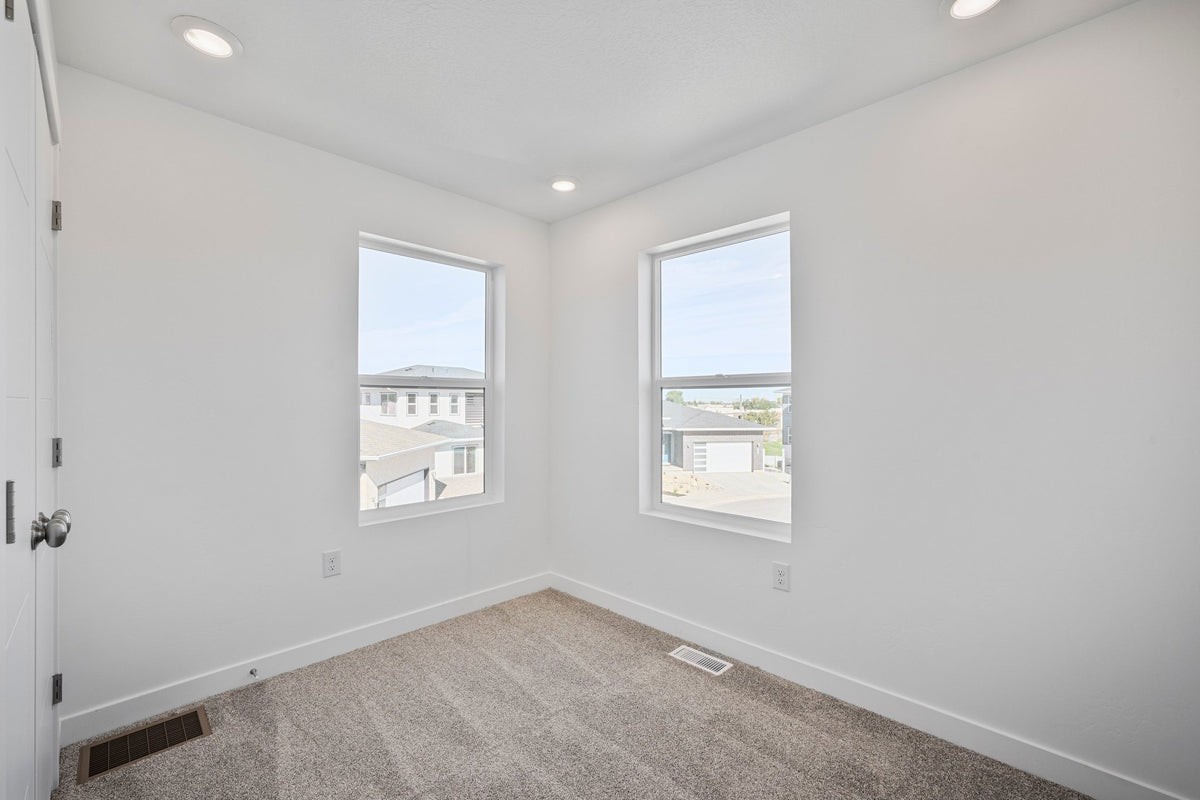 Crawford A.3 Lot 6 - Waterstone Quick Move-In
