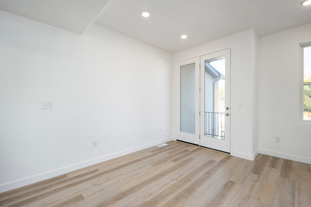 Saville Lot 3 - Bishop Place Quick Move-In