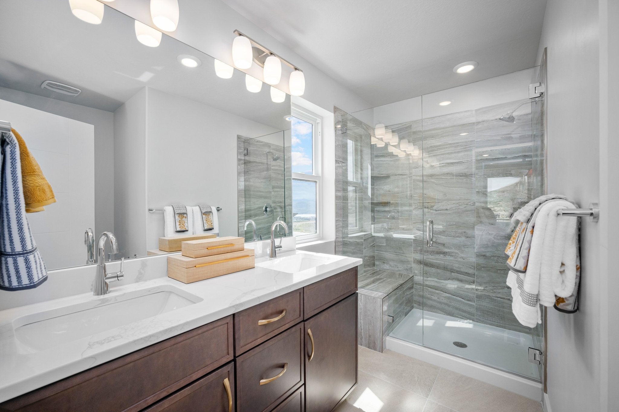 Beck Lot H-1 - The Pointe at Current Quick Move-In